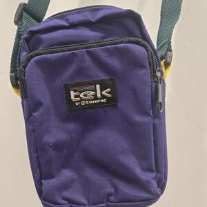 Tek by Tamrac Purple Belt Bag